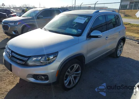 2016 Volkswagen Tiguan Sel from USA, damaged, VIN WVGAV7AX3GW559684